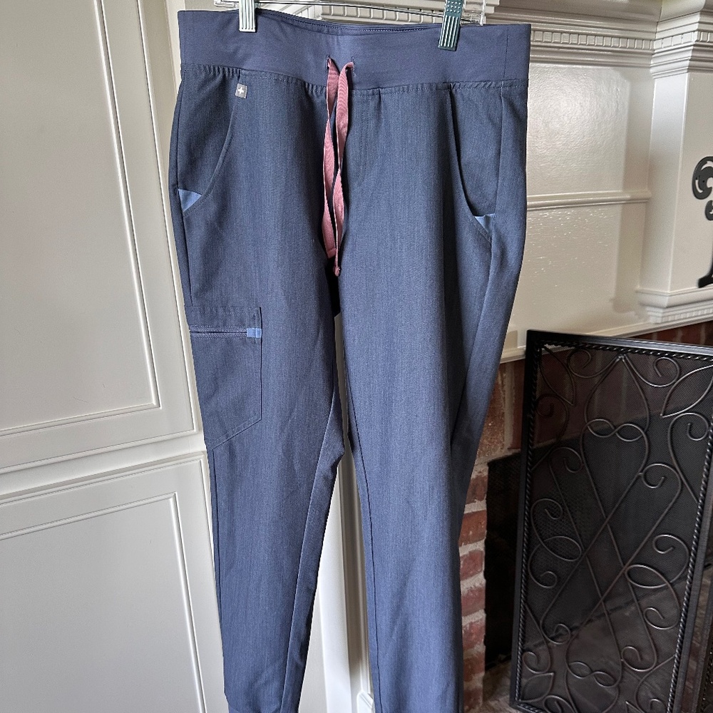 Figs Zamora High-Waisted Slim Fit Jogger